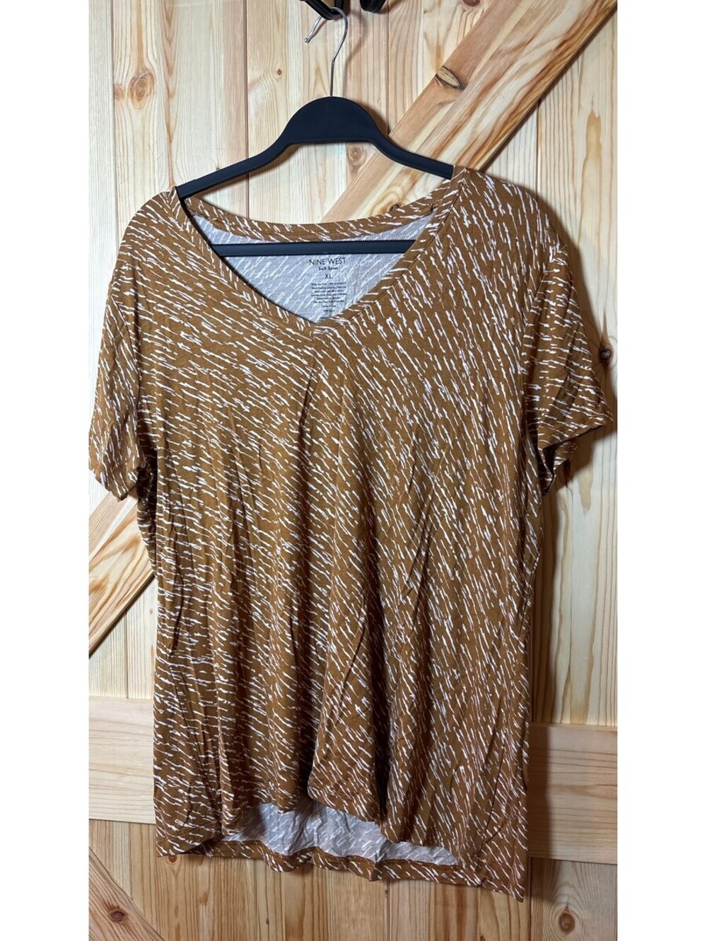 Nine West Soft Spun XL Brown and White Patterned V-Neck T-Shirt
